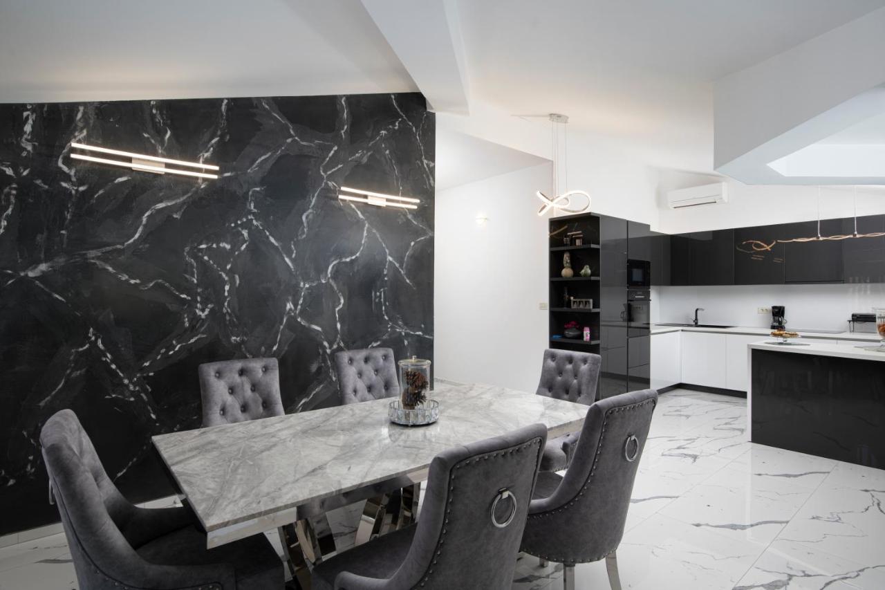 Pjescana Uvala Sea View Apartment Εξωτερικό φωτογραφία