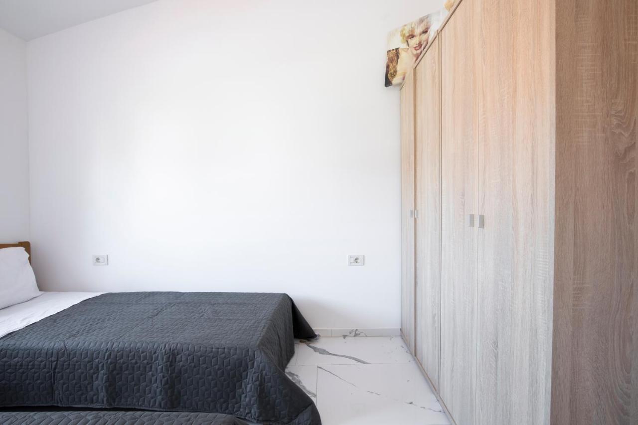 Pjescana Uvala Sea View Apartment Εξωτερικό φωτογραφία