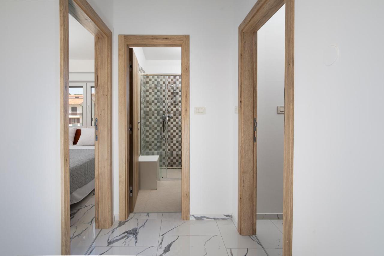 Pjescana Uvala Sea View Apartment Εξωτερικό φωτογραφία